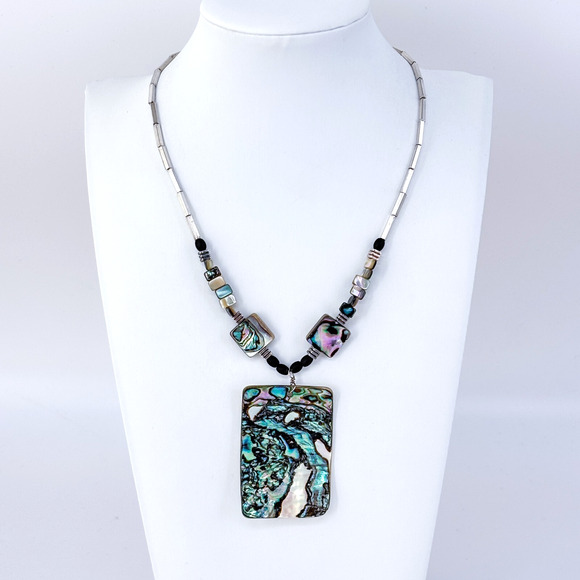 Vintage Sterling Silver 925 Abalone Ebony Pendant Necklace 16.5" - Picture 1 of 7